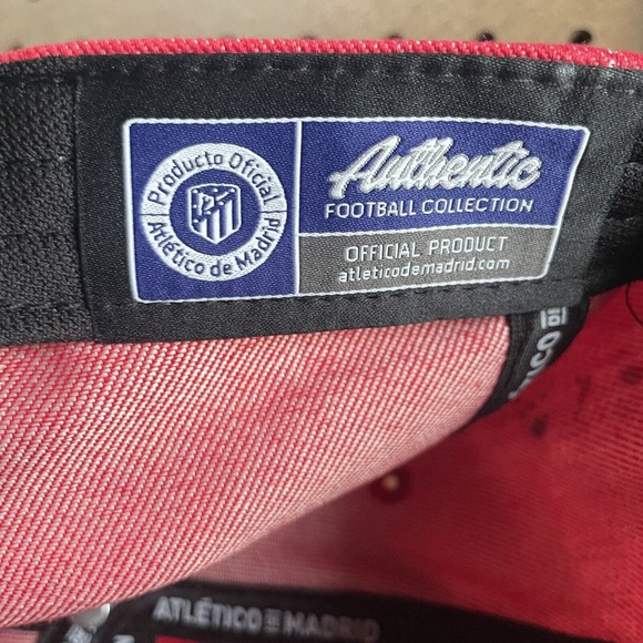 NWT FanInk Atletico Madrid FT-90 Pro Fitted Hat Cap Gallery Red 7 1/4 Men SAMPLE - Picture 11 of 11